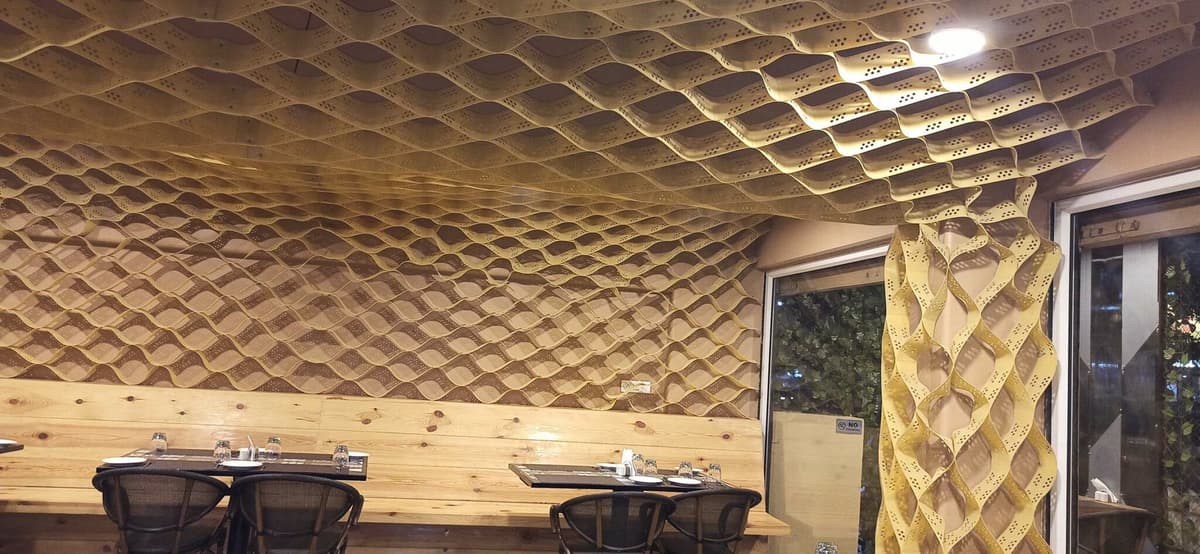 Unconventional solution for restaurant interiors by Strata Geosystems using StrataWeb® geocells