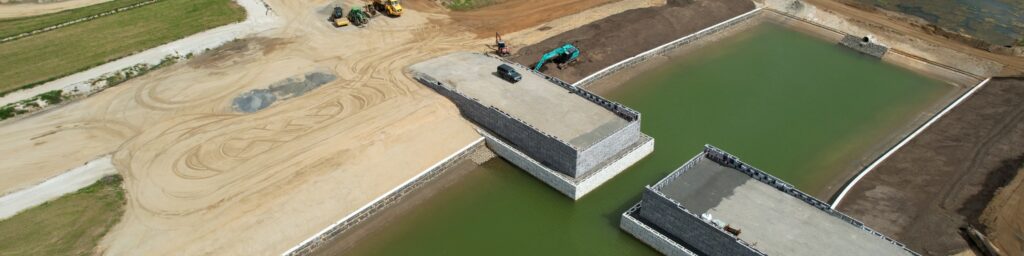 StrataGrid™ uniaxial geogrids used to improve load bearing capacity for a bridge